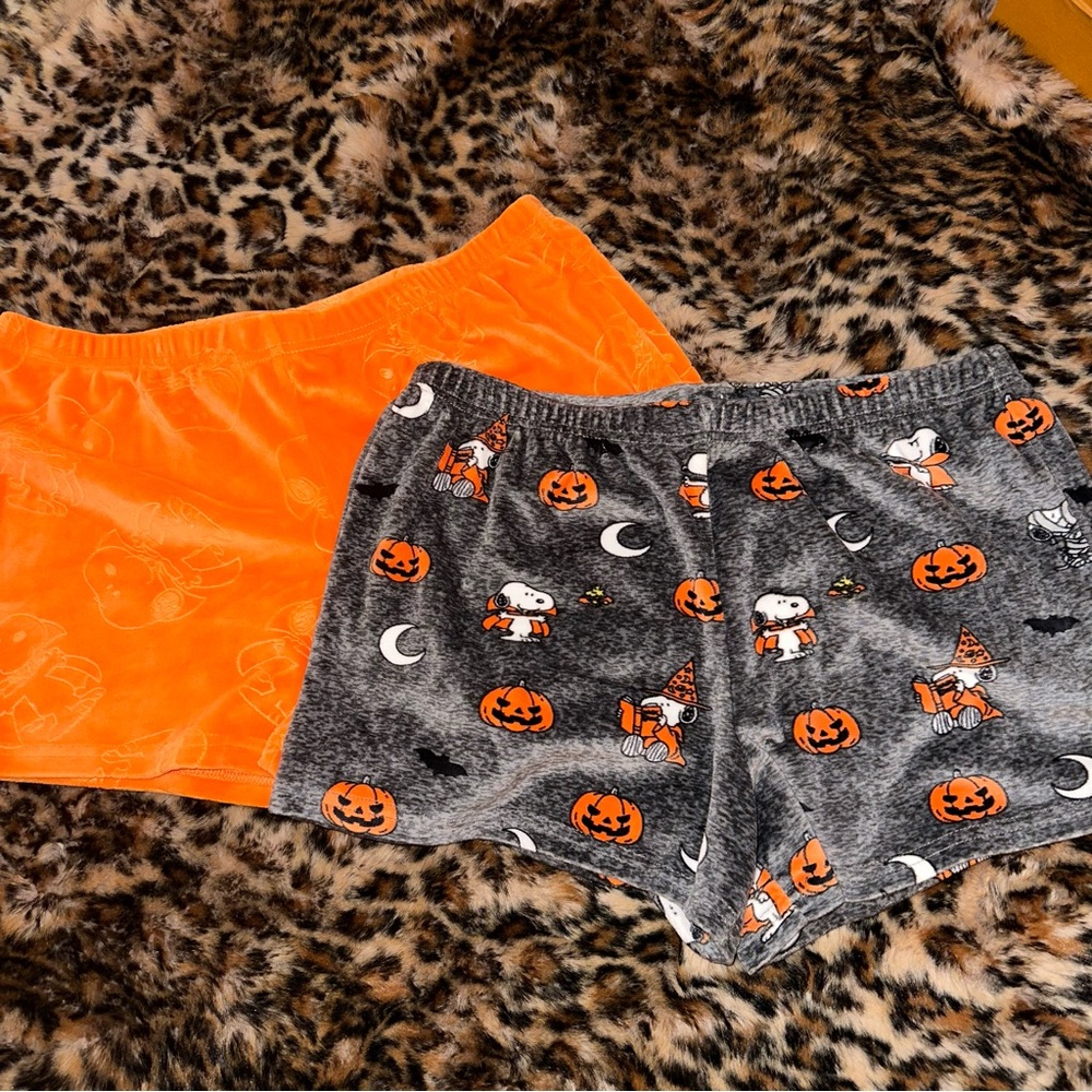 ✨BNWOT Munki Munki Halloween Snoopy Pajama Shorts Set in a Size S